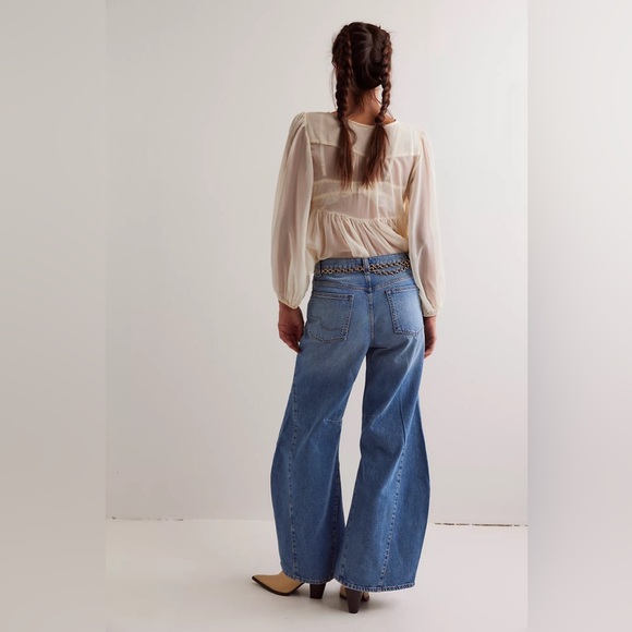 NWT - Free People - We the Free - Eden High Slouchy Flare Jeans - Homefree - 30R - Picture 3 of 9